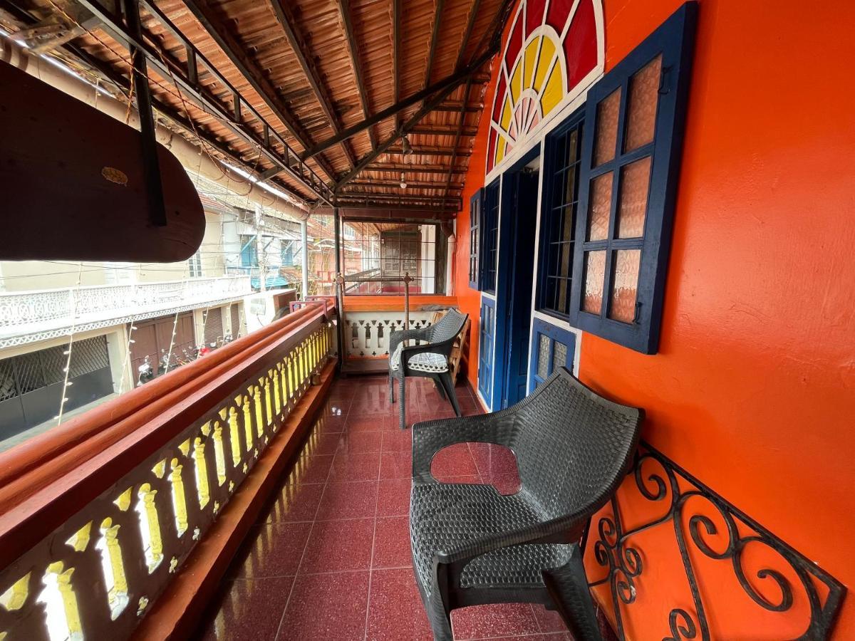 B Hostel Fort Kochi Exterior photo